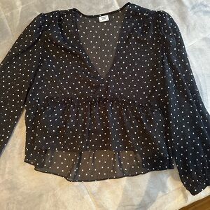 Aritzia Sunday Best blouse size xs